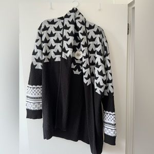 NEW W/ TAGS ANZ PEDRO CARDIGAN SIZE S (CLASSIC FIT)